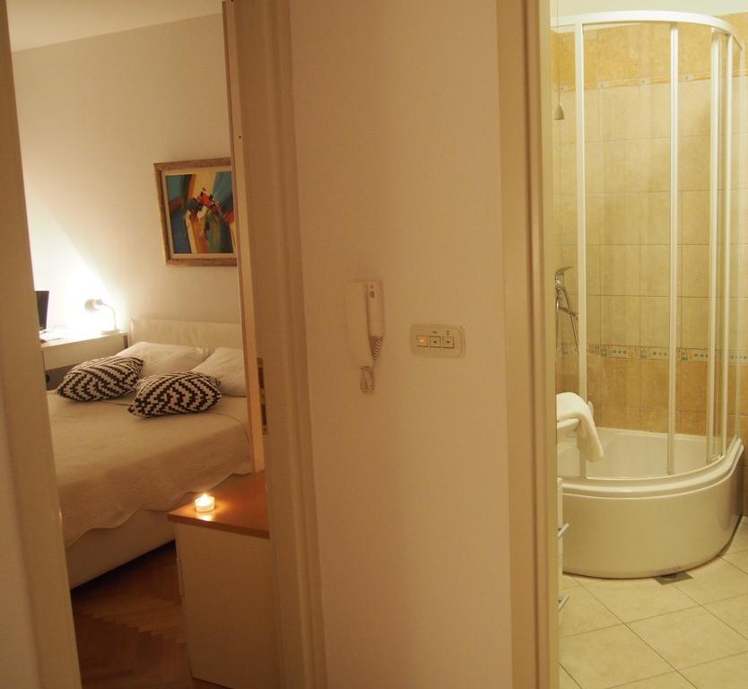 Apartment Viola Split Zimmer foto